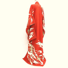 Load image into Gallery viewer, Kimono Vintage(1920-1950) Red White Gold Crane Birds Silk #9669J3