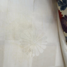 Load image into Gallery viewer, Haori Jacket Vintage(1920-1950) Cream white Chrysanthemum Silk #10619C3