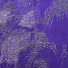 Load image into Gallery viewer, Kimono Vintage(1950-1980) Purple Silver Gold Abstract art Silk #10253E3