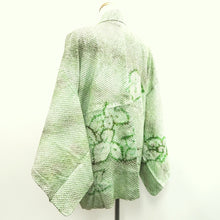 Load image into Gallery viewer, Haori Jacket Vintage(1950-1980) Light Green Full Shibori Flower Silk #10214E1