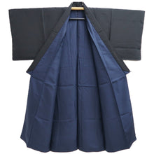 Load image into Gallery viewer, Men's Kimono Black Montsuki Silk #10460A4