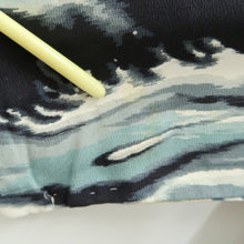 Load image into Gallery viewer, Kimono Vintage(1950-1980) Black Gray Storm Curling Wave Silk #10776D4