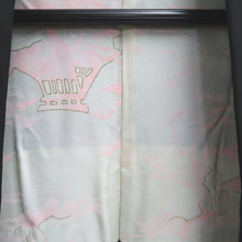 Load image into Gallery viewer, Haori Jacket Vintage(1950-1980) Black Chrysanthemum Silk #10139D3