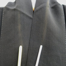 Load image into Gallery viewer, Tomesode Vintage(1920-1950) Black Hand painted Crane Birds Silk #10402A1