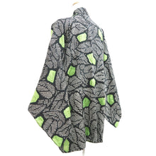 Load image into Gallery viewer, Haori Jacket Vintage(1950-1980) Black Green Shibori Leaves Silk #10581C1