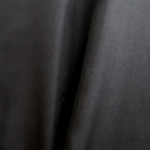 Load image into Gallery viewer, Men's Haori Vintage(1950-1980) Black Montsuki Habutae Mountain Silk #10880E4