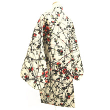 Load image into Gallery viewer, Haori Jacket Vintage(1920-1950) Cream white Meisen Plum blossom Branch Silk #11042A3