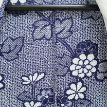 Load image into Gallery viewer, Yukata Vintage(1950-1980) Navy White Flower Cotton #10484A5