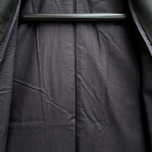 Load image into Gallery viewer, Men's Kimono Vintage(1950-1980) Black Montsuki Silk #10462A4