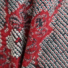 Load image into Gallery viewer, Haori Jacket Vintage(1950-1980) Black Red Shibori Peony Silk #10050C5