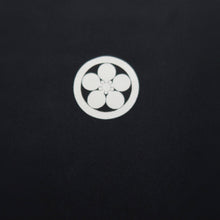 Load image into Gallery viewer, Men's Kimono Vintage(1950-1980) Black Montsuki Habutae Silk #10866E4