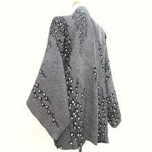 Load image into Gallery viewer, Haori Jacket Vintage(1950-1980) Black Shibori Branch Silk #10067D1