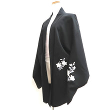 Load image into Gallery viewer, Haori Jacket Vintage(1950-1980) Black Flower Silk #9992C2