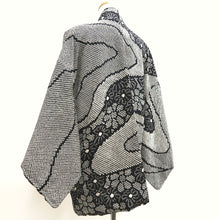 Load image into Gallery viewer, Haori Jacket Vintage(1950-1980) Black Shibori Chrysanthemum Ryusui Silk #10052C5