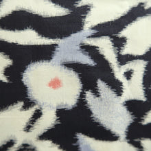 Load image into Gallery viewer, Haori Jacket Vintage(1920-1950) Black White Meisen Floral pattern Silk #11033A2