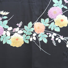 Load image into Gallery viewer, Haori Jacket Vintage(1950-1980) Black Hand painted Chrysanthemum Silk #9852B2