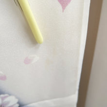 Load image into Gallery viewer, Furisode White Black Crane Birds Azalea Tall Silk #10335F2