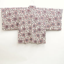 Load image into Gallery viewer, Haori Jacket Vintage(1950-1980) White Shibori Chrysanthemum Karakusa Silk #9805A5
