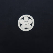 Load image into Gallery viewer, Men's Haori Vintage(1950-1980) Black Montsuki Habutae Old documents Silk #10882E4