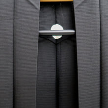 Load image into Gallery viewer, Men's Haori Vintage(1950-1980) Black See-Through Montsuki Silk #10427A3