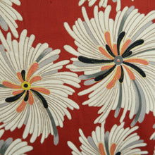 Load image into Gallery viewer, Haori Jacket Vintage(1950-1980) Red Chrysanthemum Silk #11014A1