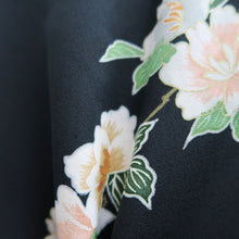 Load image into Gallery viewer, Haori Jacket Vintage(1950-1980) Black Azalea Branch Silk #10158D4