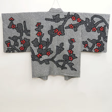 Load image into Gallery viewer, Haori Jacket Vintage(1950-1980) Black Shibori Plum blossom Branch Silk #9840B1