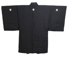 Load image into Gallery viewer, Men's Haori Vintage(1950-1980) Black Montsuki Landscape Silk #10413A2