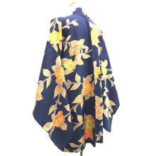 Load image into Gallery viewer, Haori Jacket Vintage(1950-1980) Dark Blue Camellia Silk #10144D3