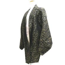 Load image into Gallery viewer, Haori Jacket Vintage(1950-1980) Black Gold Karakusa Silk #10114D2