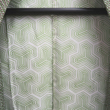Load image into Gallery viewer, Haori Jacket Vintage(1950-1980) Moss green Full Shibori Silk #10234E2
