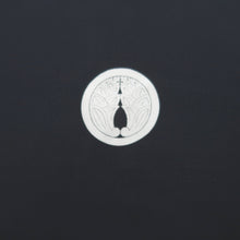 Load image into Gallery viewer, Men's Kimono Vintage(1950-1980) Black Montsuki Silk #10468A5