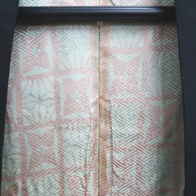 Load image into Gallery viewer, Haori Jacket Vintage(1950-1980) Black Plum blossom Bird Silk #10161D4