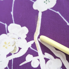 Load image into Gallery viewer, Kimono Vintage(1950-1980) Purple Plum blossom Branch Silk #10781D4