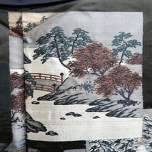 Load image into Gallery viewer, Men's Haori Vintage(1950-1980) Black Montsuki Habutae Ukiyoe Silk #10884E4