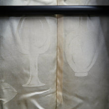 Load image into Gallery viewer, Haori Jacket Vintage(1950-1980) Black Gold Splash Silk #10101D2