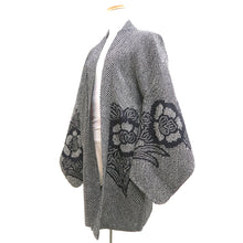 Load image into Gallery viewer, Haori Jacket Vintage(1950-1980) Black Shibori Peony Silk #9902B4