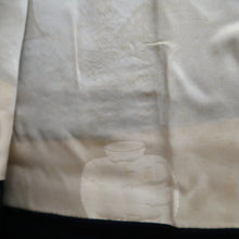 Load image into Gallery viewer, Haori Jacket Vintage(1950-1980) Black Gold Splash Silk #10101D2