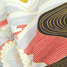 Load image into Gallery viewer, Haori Jacket Vintage(1950-1980) White Chrysanthemum Silk #10846E3