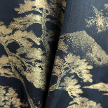 Load image into Gallery viewer, Haori Jacket Vintage(1950-1980) Black Gold Silver Landscape Mountain Silk #10827E2