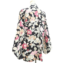 Load image into Gallery viewer, Haori Jacket Vintage(1950-1980) Black Camellia Branch Silk #10688D1