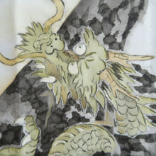 Load image into Gallery viewer, Men's Juban Vintage(1950-1980) Light Gray Dragon Mountain Silk #10878E4