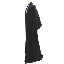 Load image into Gallery viewer, Kimono Black Family crest Silk #10249E3