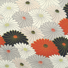 Load image into Gallery viewer, Haori Jacket Vintage(1950-1980) White Black Red Chrysanthemum Silk #10588C1