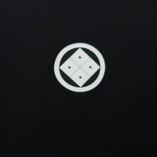 Load image into Gallery viewer, Men's Haori Black Montsuki Landscape Wide Silk #10416A2