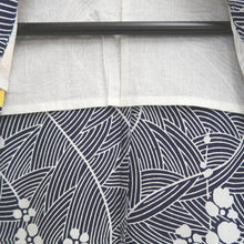 Load image into Gallery viewer, Yukata Vintage(1950-1980) Navy White Floral pattern Wave Cotton #11103B1