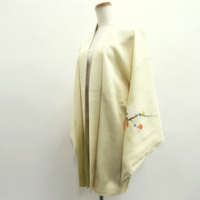 Load image into Gallery viewer, Haori Jacket Vintage(1950-1980) Cream white Pale Green Plum blossom Branch Silk #10179D5