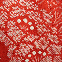 Load image into Gallery viewer, Furisode Red Shibori Flower Silk #10567B4