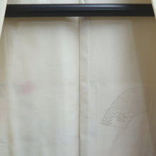 Load image into Gallery viewer, Haori Jacket Vintage(1950-1980) Cream white Pale Green Plum blossom Branch Silk #10179D5