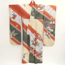 Load image into Gallery viewer, Furisode Reddish Brown Black Gold Chrysanthemum Tall Silk #9610H5